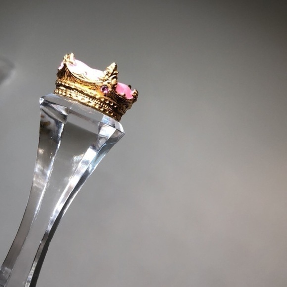 CINDERELLA | 1991 Cinderella Enchanted Moment Glass Bell Sparkle Snow Globe - Picture 3 of 11